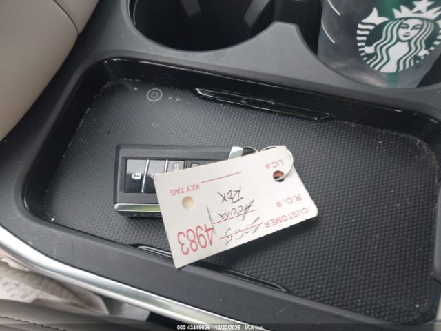 2025 ACURA RDX 5J8TC2H50SL007730 Photo 10