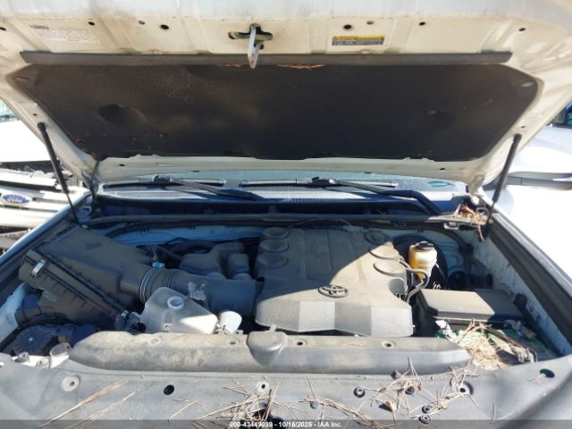 2018 TOYOTA 4RUNNER JTEZU5JR0J5169120 Photo 9