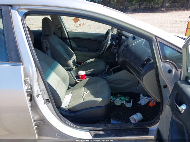 2014 KIA FORTE KNAFX4A89E5234677 Photo 4