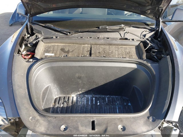 2024 TESLA MODEL Y 7SAYGDED9RF186690 Photo 9