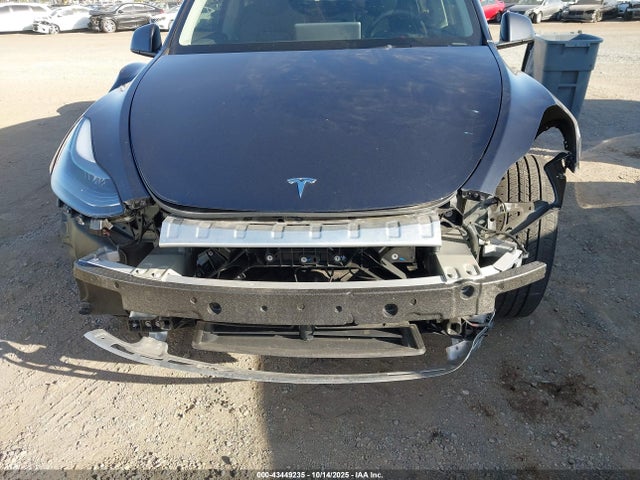 2024 TESLA MODEL Y 7SAYGDED9RF186690 Photo 5