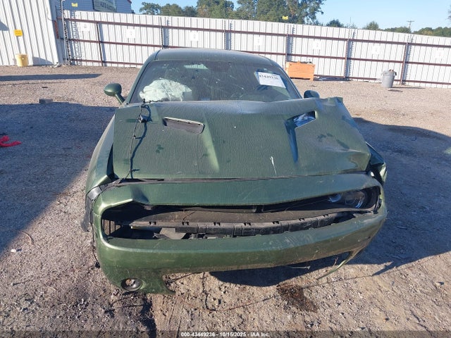 Auction sale of the 2022 Dodge Challenger Sxt, vin: 2C3CDZAG5NH165440, lot number: 43449236