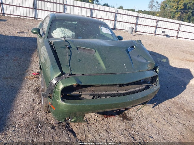 43449236 :رقم المزاد ، 2C3CDZAG5NH165440 vin ، 2022 Dodge Challenger Sxt مزاد بيع