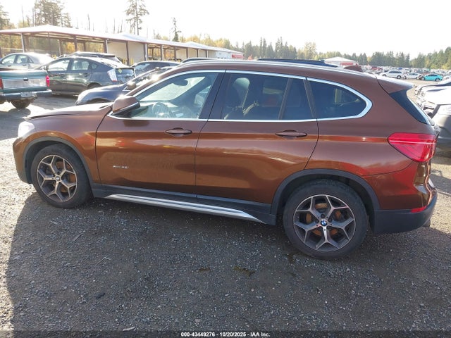 BMW X1 Xdrive28i 2016 WBXHT3C30GP880736 Image 15