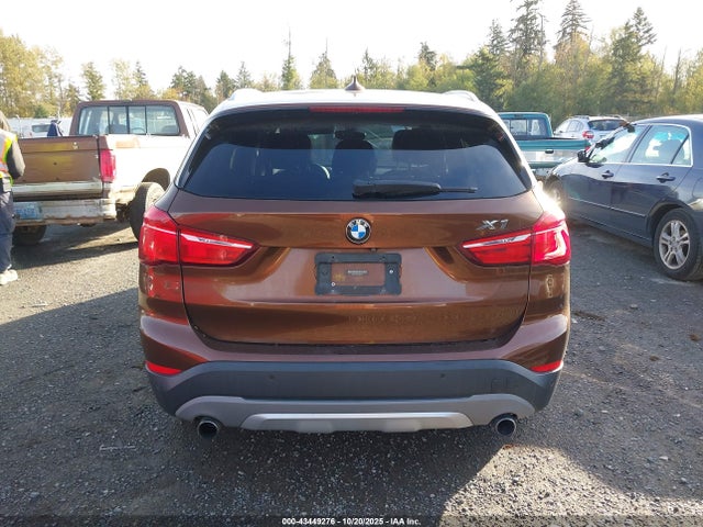 BMW X1 Xdrive28i 2016 WBXHT3C30GP880736 Image 17