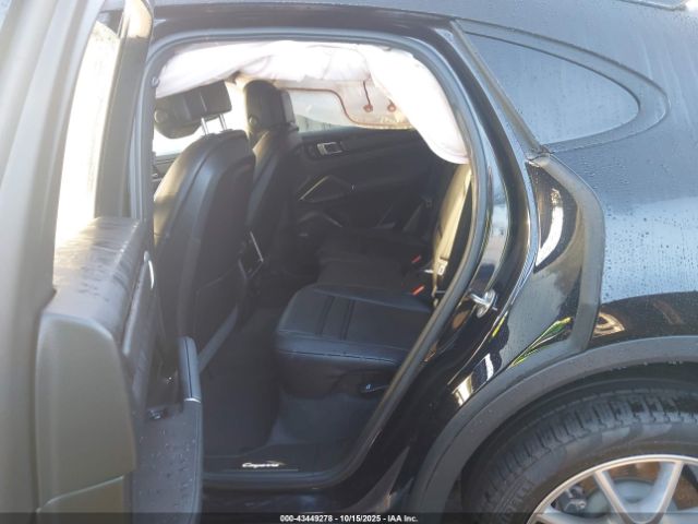 2022 PORSCHE CAYENNE COUPE WP1BA2AY0NDA48070 Photo 7