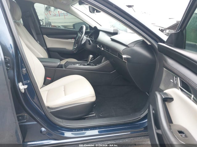 Mazda Mazda3 Preferred Package 2020 3MZBPBDM3LM132570 Image 5