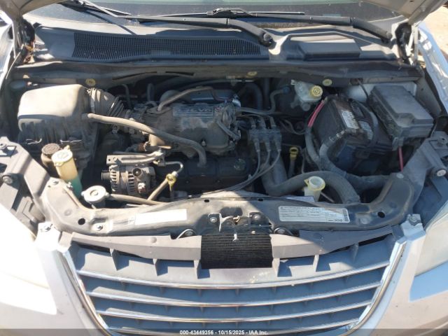 2010 CHRYSLER TOWN & COUNTRY 2A4RR4DE8AR179738 Photo 9