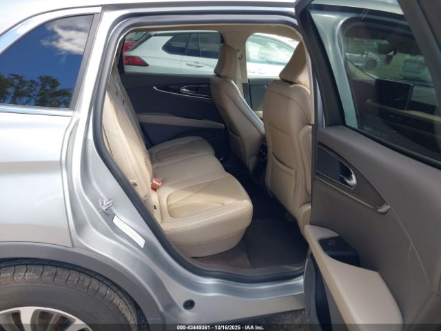 2023 LINCOLN NAUTILUS 2LMPJ6K98PBL05913 Photo 7