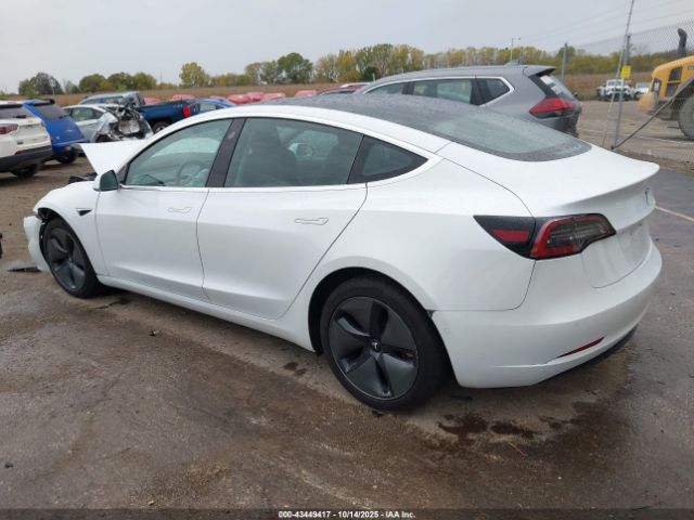 2020 TESLA MODEL 3 5YJ3E1EB5LF649992 Photo 2