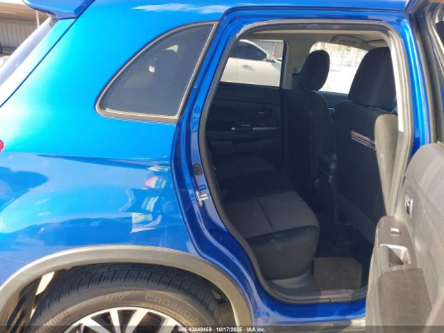 2018 MITSUBISHI OUTLANDER SPORT JA4AP3AU4JZ008290 Photo 7