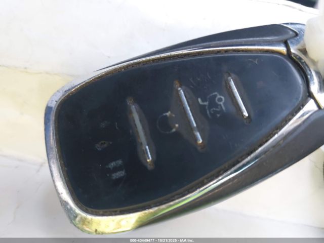 2019 CHEVROLET MALIBU 1G1ZD5ST1KF159960 Photo 10