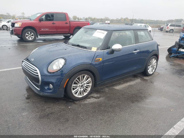 2018 MINI HARDTOP WMWXP5C52J2G64238 Photo 1