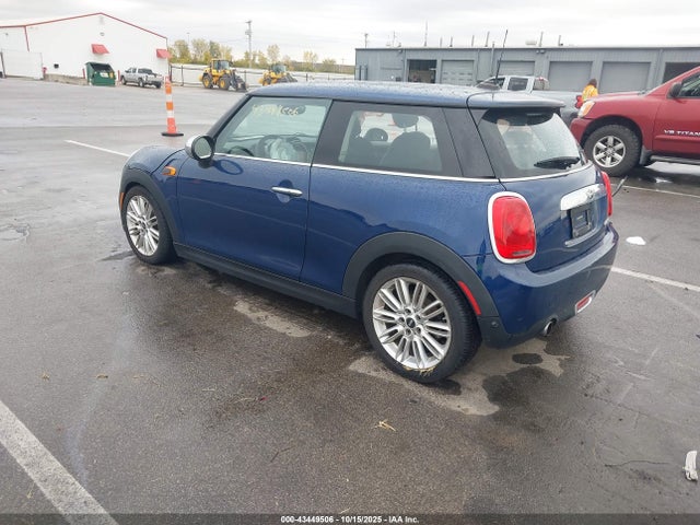 2018 MINI HARDTOP WMWXP5C52J2G64238 Photo 2