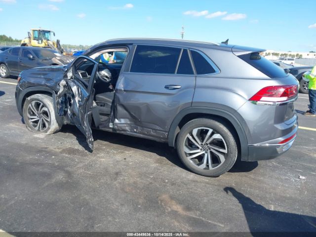 2022 VOLKSWAGEN ATLAS CROSS SPORT 1V2BC2CAXNC208665 Photo 2