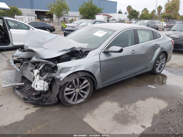 1G1ZE5STXPF153370 Chevrolet Malibu Fwd 2lt