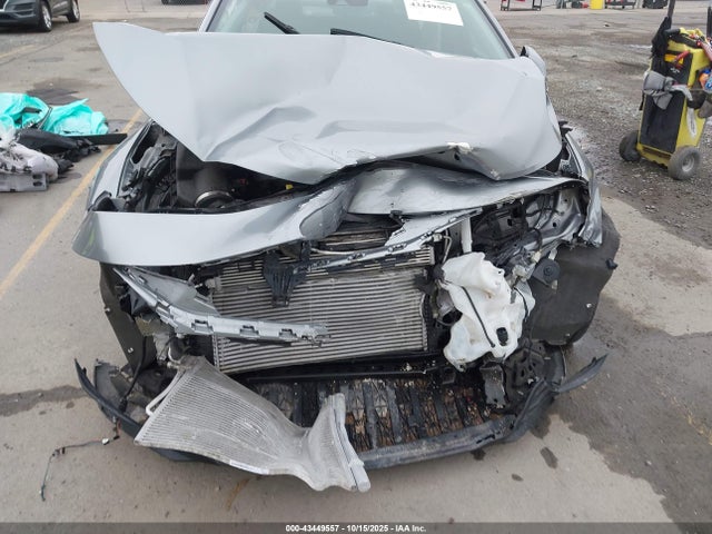 1G1ZE5STXPF153370 Chevrolet Malibu Fwd 2lt