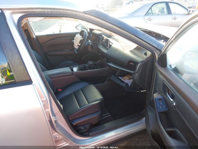 2022 NISSAN ROGUE JN8BT3BA1NW042712 Photo 4