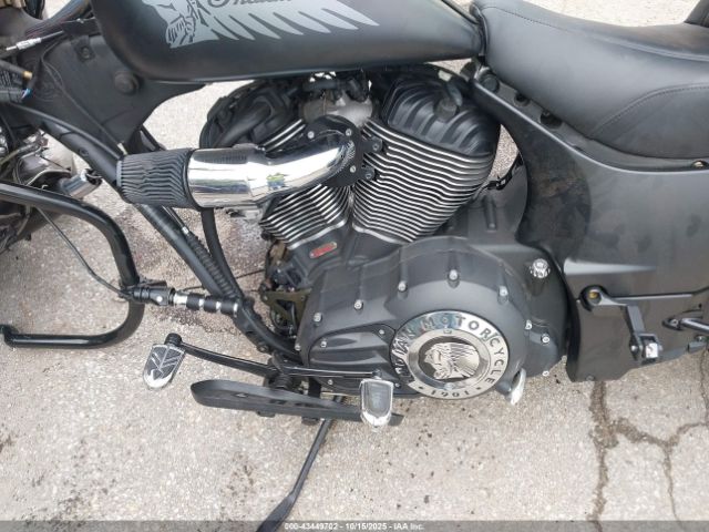 2018 INDIAN MOTORCYCLE CO. CHIEFTAIN 56KTCDAA8J3368875 Photo 8