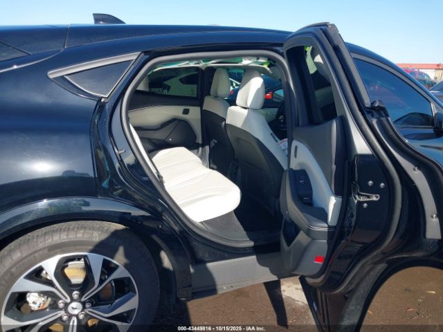 2022 FORD MUSTANG MACH-E 3FMTK3SS8NMA15594 Photo 7