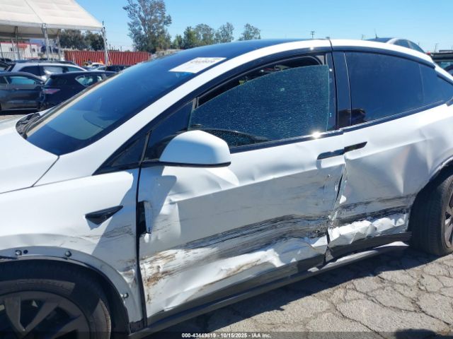 2023 TESLA MODEL X 7SAXCBE55PF369134 Photo 5