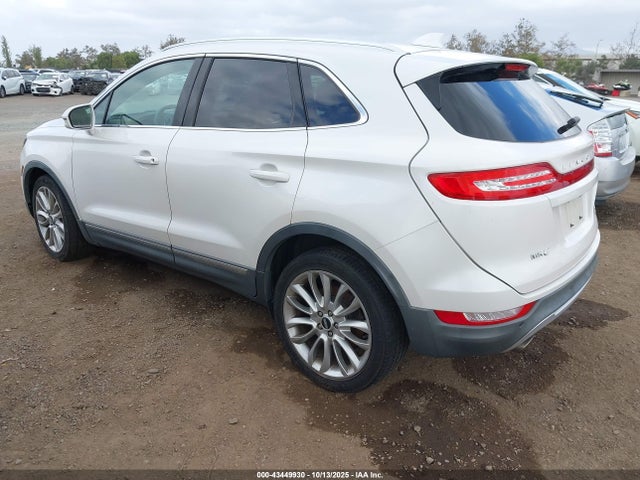 Lincoln MKC 2016 5LMCJ3C93GUJ20179 Image 3