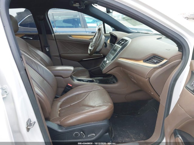 Lincoln MKC 2016 5LMCJ3C93GUJ20179 Image 5