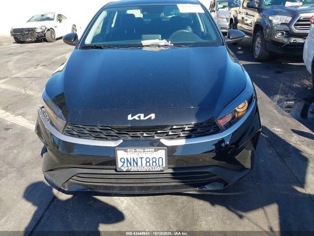 3KPF24AD9RE811264 KIA Forte Lxs