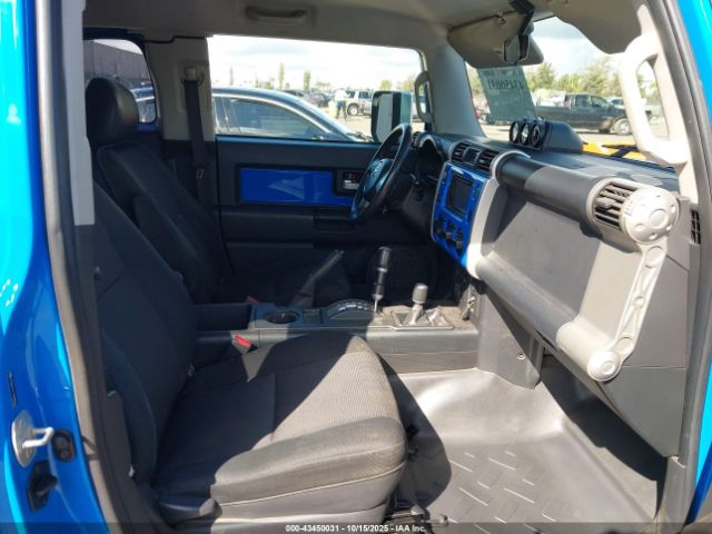 2007 TOYOTA FJ CRUISER JTEBU11F170089069 Photo 4