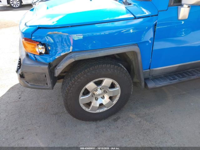 2007 TOYOTA FJ CRUISER JTEBU11F170089069 Photo 5