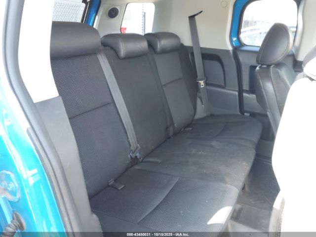 2007 TOYOTA FJ CRUISER JTEBU11F170089069 Photo 7