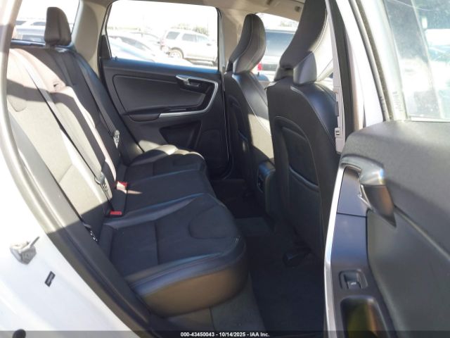 2016 VOLVO XC60 YV440MDJ5G2861360 Photo 7