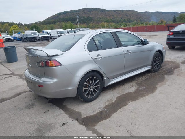 2017 MITSUBISHI LANCER JA32V2FW7HU010075 Photo 3