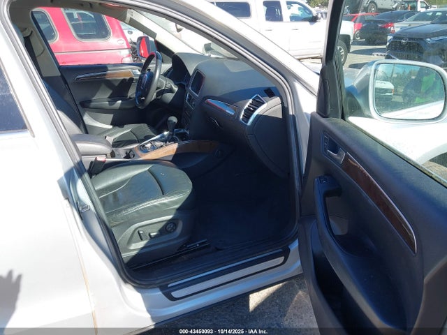 2010 AUDI Q5 WA1LKAFP6AA088009 Photo 4