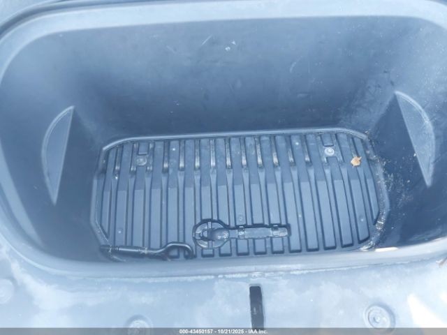 2021 TESLA MODEL Y 5YJYGAED9MF176519 Photo 9