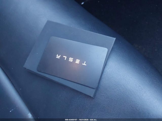 2021 TESLA MODEL Y 5YJYGAED9MF176519 Photo 10