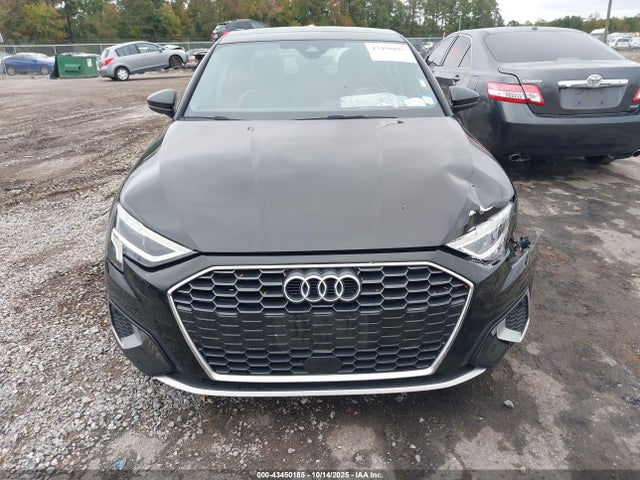 WAUAUDGY7PA100688 Audi 40 tfsi