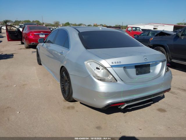 2015 MERCEDES-BENZ S 550 WDDUG8CB8FA162444 Photo 2