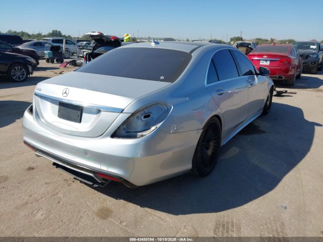 2015 MERCEDES-BENZ S 550 WDDUG8CB8FA162444 Photo 3