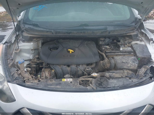 KMHD35LH0EU195598 Hyundai ELANTRA GT