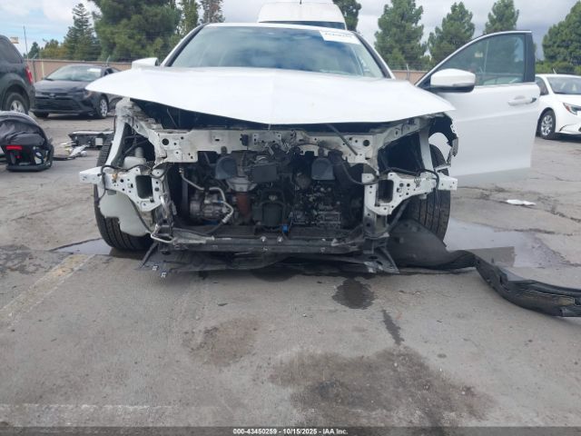 2018 ACURA TLX 19UUB1F52JA006805 Photo 5