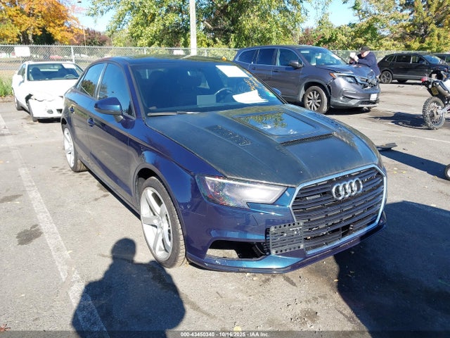 2018 AUDI A3 WAUB8GFF9J1045193 Photo 0