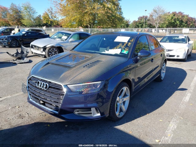 2018 AUDI A3 WAUB8GFF9J1045193 Photo 1