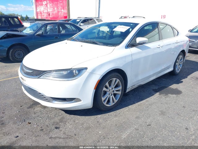 Chrysler 2015 2015 1C3CCCAG1FN525442 Image 2