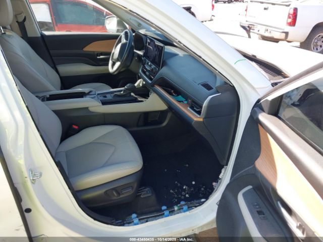 2024 TOYOTA GRAND HIGHLANDER 5TDAAAA58RS000114 Photo 4