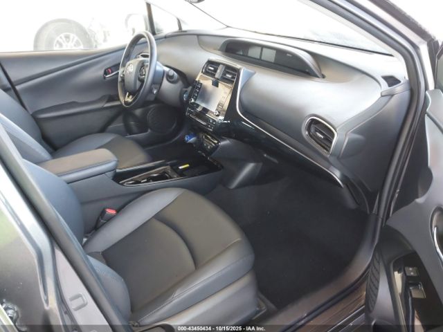 2022 TOYOTA PRIUS JTDKAMFUXN3155488 Photo 4