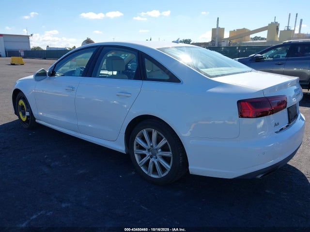 2016 AUDI A6 WAUDFAFC7GN016455 Photo 2