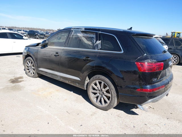 2018 AUDI Q7 WA1VAAF74JD029504 Photo 2