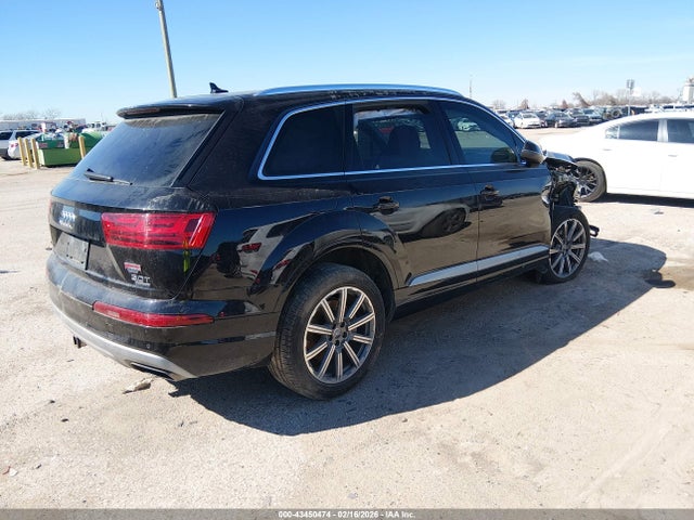 2018 AUDI Q7 WA1VAAF74JD029504 Photo 3