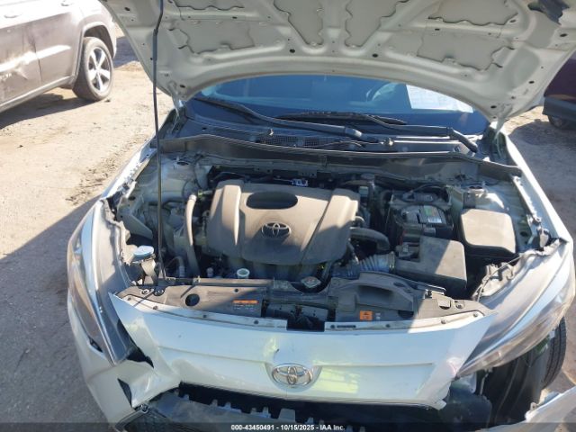 2019 TOYOTA YARIS 3MYDLBYV1KY514261 Photo 9